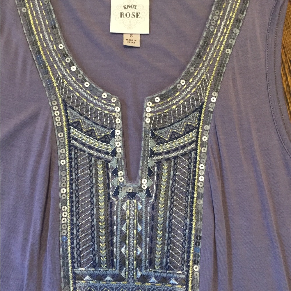 Knox Rose tank top NEW!